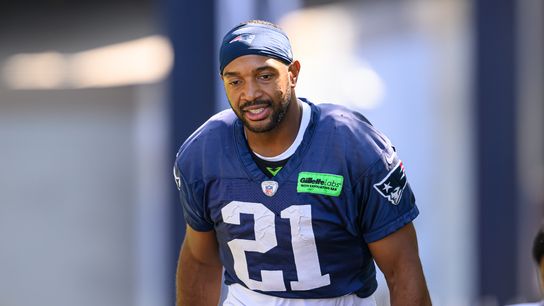 Giardi: Adrian Phillips a valuable resource ... for all of us taken at Gillette Stadium (Patriots)